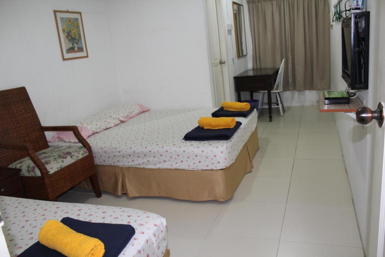 Emma Guesthouse Jertih Kültér fotó